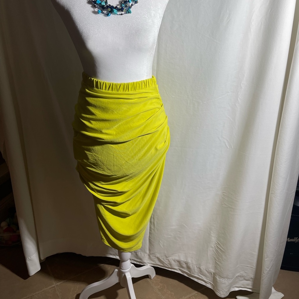 Express Vibrant Yellow Midi Skirt